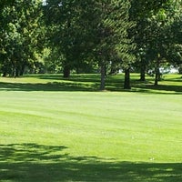 Foto tomada en Francis A. Gross National Golf Course  por Lisa C. el 8/11/2012