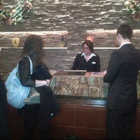 Foto tomada en Turning Stone Hotel  por Costa D. el 12/12/2011