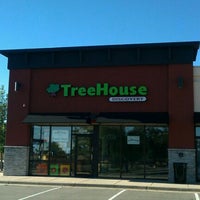 Foto tomada en TreeHouse Discovery  por Katy K. el 8/16/2011