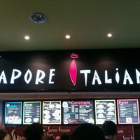 Photo taken at Sapore Italiano @ NUS Arts Canteen by Momo H. on 10/13/2011
