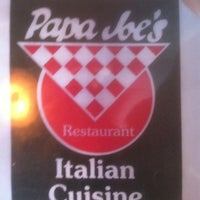 Photo prise au Papa Joe&amp;#39;s Italian Restaurant par John Y. le2/26/2012