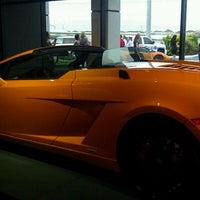 Снимок сделан в Lamborghini Houston пользователем Charles C. 9/16/2011