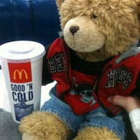 Photo taken at McDonald&amp;#39;s by Annie T. on 2/23/2012
