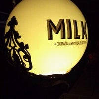 รูปภาพถ่ายที่ Milk Compañía Argentina de Cocteles โดย Pablo A. เมื่อ 7/12/2012