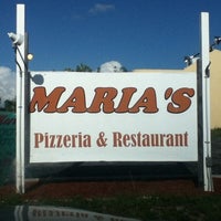 Снимок сделан в Maria&amp;#39;s Pizzeria and Restaurant пользователем Jim S. 5/18/2012