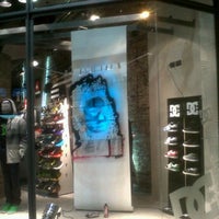 6/28/2011にJavier M.がBlast Skate Shopで撮った写真