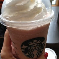Photo taken at Starbucks by Kotya Z. on 8/1/2012