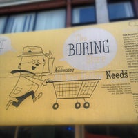 6/8/2012 tarihinde Nick B.ziyaretçi tarafından The Boring Store'de çekilen fotoğraf