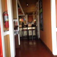 Foto tirada no(a) Chili&amp;#39;s Grill &amp;amp; Bar por T B. em 8/16/2012