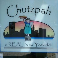 Снимок сделан в Chutzpah Real New York Deli пользователем Clem S. 5/24/2012