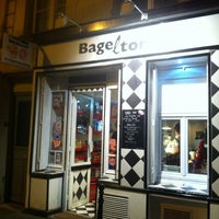 Photo taken at Bagel Tom by Isabelle S. on 3/15/2012
