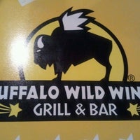 Photo taken at Buffalo Wild Wings by Hector P. on 2/7/2012
