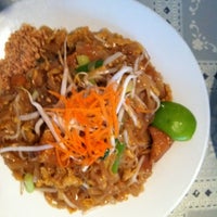 Photo prise au Thai Cuisine II par Joy B. le7/26/2012