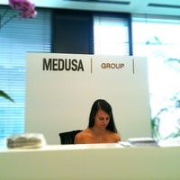 รูปภาพถ่ายที่ Medusa Group โดย michal k. เมื่อ 7/27/2012