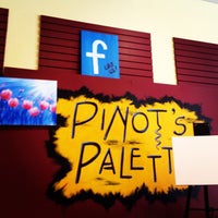 Photo prise au Pinot&#39;s Palette Sugar Land par Bhavika R. le9/9/2012