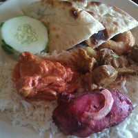 Foto tirada no(a) Udupi Palace Restaurant por Todor K. em 5/19/2011