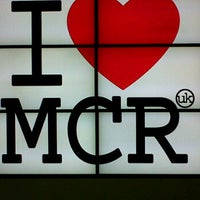 Das Foto wurde bei Manchester Visitor Information Centre von Visit Manchester am 4/12/2012 aufgenommen