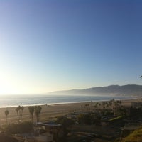 Photo taken at Santa Monica Tower 15 by Victoria S. on 11/26/2011