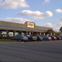 Photo taken at Cracker Barrel Old Country Store by Kevin M. on 10/24/2011