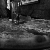 Das Foto wurde bei The Pizza Pub von Agata am 4/29/2012 aufgenommen