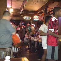 The Richmond Arms Pub - Pub in Houston