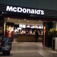 Photo taken at マクドナルド 東京駅1号店 by jacaad9 on 2/1/2012