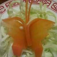 Photo taken at Yummi House Chinese Cuisine by Melanie R. on 5/26/2011