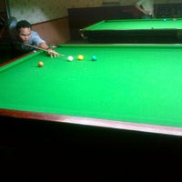 Photo taken at Fino snooker by Ahmed A. on 11/18/2011