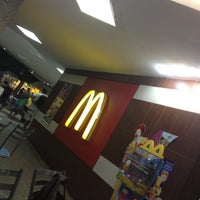 Photo taken at McDonald&amp;#39;s by Murilo on 9/2/2012