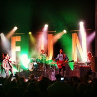 Foto scattata a The Jefferson Theater da Trevor D. il 5/6/2012