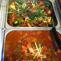 Foto scattata a Koyla Charcoal Grill Indian Cuisine da Sunny S. il 1/27/2012
