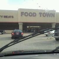 Photo taken at Food Town by Robert S. on 10/8/2011