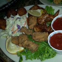 รูปภาพถ่ายที่ Jazz, A Louisiana Kitchen โดย Abel Q. เมื่อ 12/26/2011