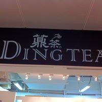 Photo taken at Ding Tea 鼎茶 by Anthony L. on 6/10/2011