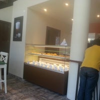 รูปภาพถ่ายที่ Zanahoria Café โดย Matteo P. เมื่อ 6/16/2012