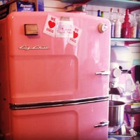 Foto tirada no(a) Sweetie&amp;#39;s Bakery &amp;amp; Cafe por Rita R. em 1/31/2012