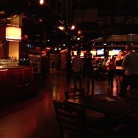 6/13/2012にEzri B.がIris Loungeで撮った写真