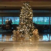 11/30/2011 tarihinde Jennifer C.ziyaretçi tarafından InterContinental Suites Hotel Cleveland'de çekilen fotoğraf