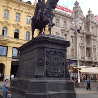 Photo taken at Zagrebačka banka (ZABA) by ŁØƦẸ₦ZØ ₡. on 7/25/2012