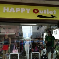 Photo taken at Happy Outlet by Nat S. on 8/20/2011
