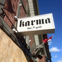 Foto diambil di Karma Bar &amp;amp; Grill oleh Jeff J. pada 10/16/2011