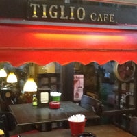 Foto diambil di Cafe Tiglio oleh Meltem G. pada 5/30/2012