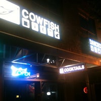 Photo taken at Cowfish by Brett C. on 8/4/2011