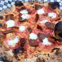 Снимок сделан в Brava! Pizzeria Della Strada пользователем Brian H. 7/22/2011