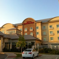 Снимок сделан в Hilton Garden Inn Dallas/Arlington пользователем Dave H. 8/7/2012