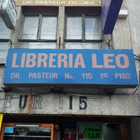 Photo taken at Librería Leo by Güicho d. on 7/7/2012