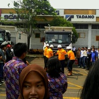 Photo taken at Area Parkir PT. United Tractors Tbk. by Achmad B. on 10/18/2011