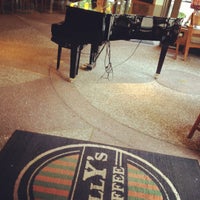 Photo taken at Tully&amp;#39;s Coffee by Kaz on 7/13/2012