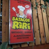 Review Batagor Riri
