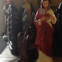Foto diambil di A.T. Merhaut, Inc. Church Restoration &amp;amp; Religious Gift Center oleh Myranda M. pada 5/3/2012